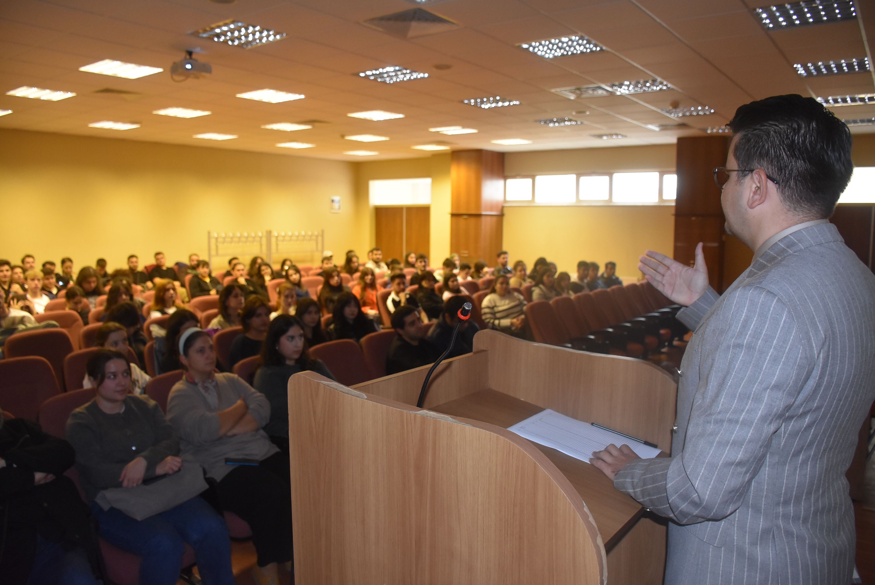  20251107163641138lojistiksemineri3